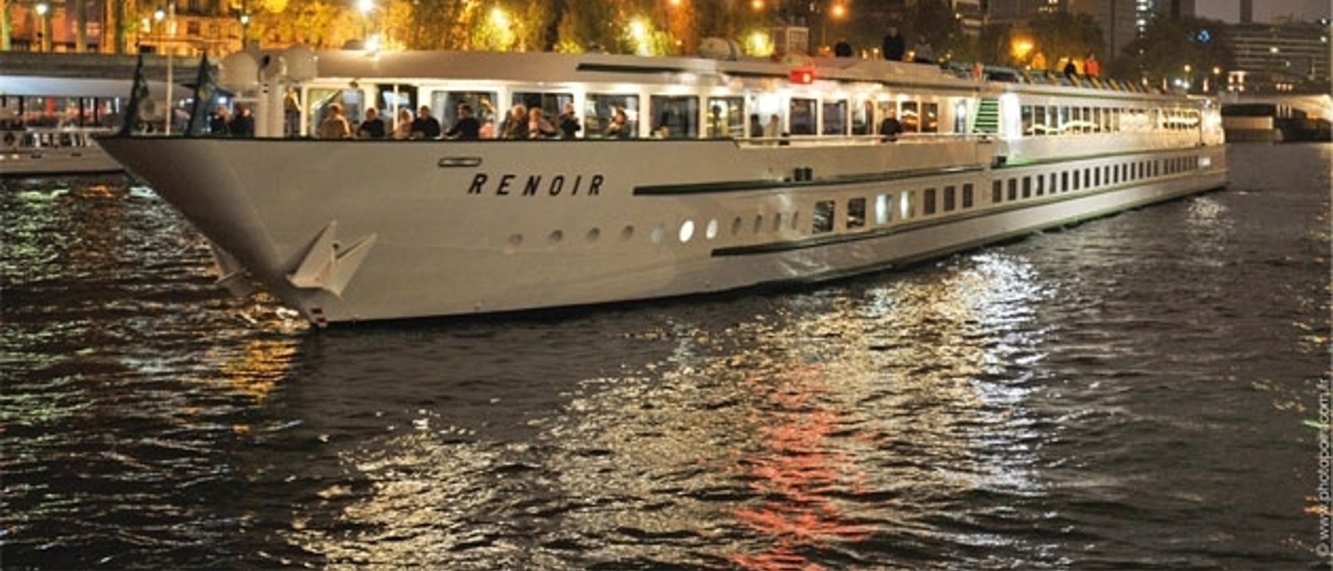 MS Renoir