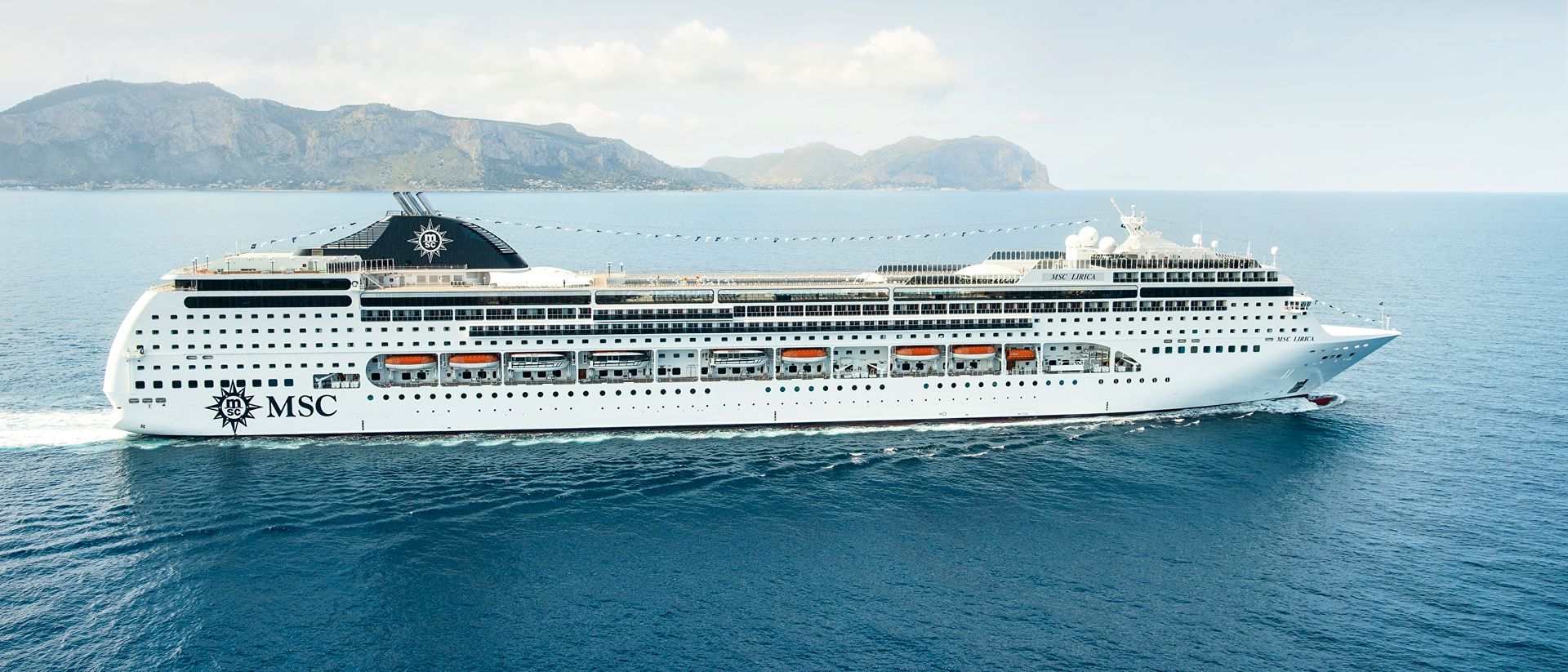 MSC Lirica
