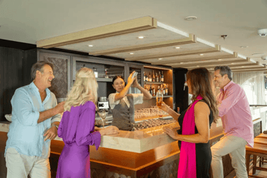 bar