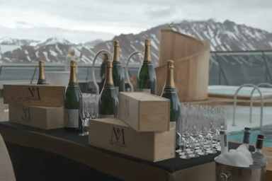 Caviar_on-the-ice