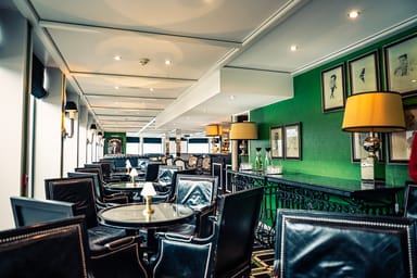 Trafalgar Reverie Piano Bar 4
