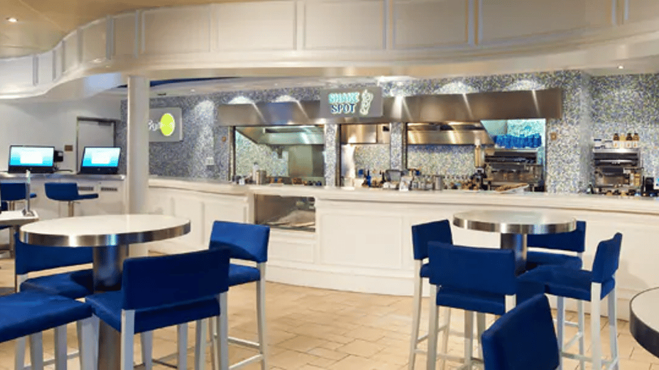 Internet Café, JavaBlue Café & Shake Spot