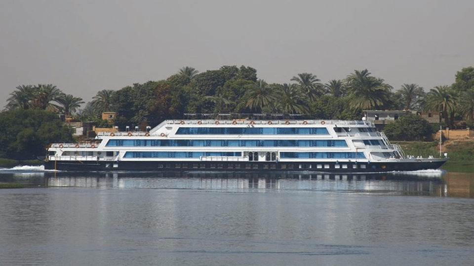 MS Movenpick Darakum