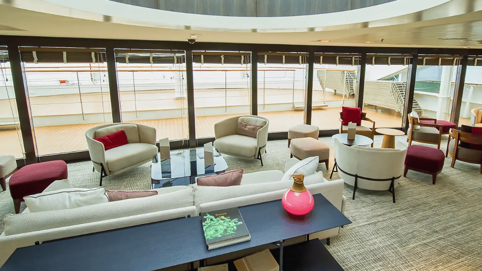 Main Lounge