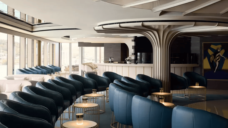 ASTERN-LOUNGE