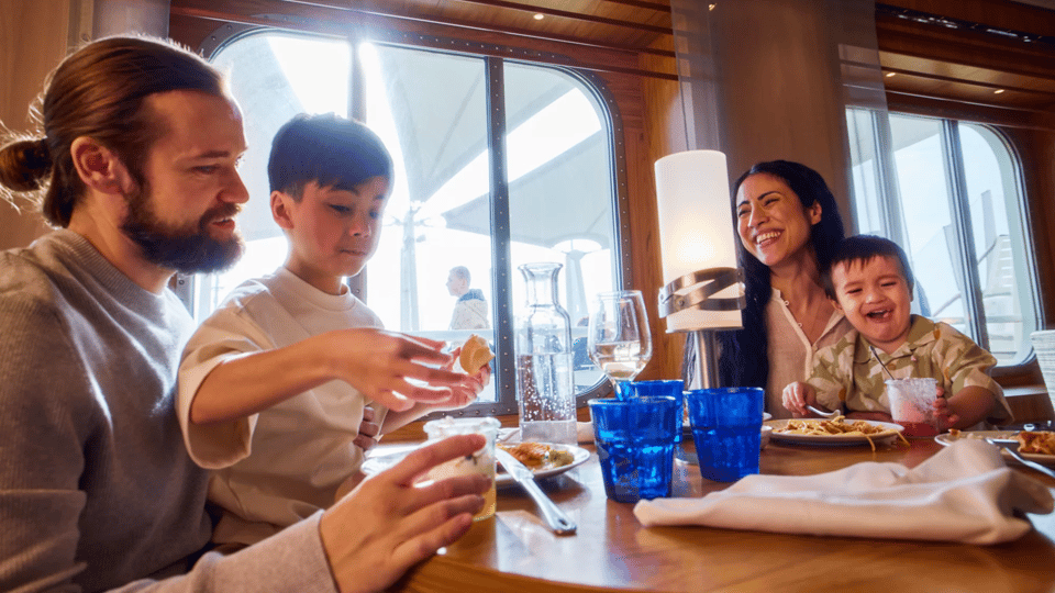 d03_p18_yachtclub_6784_1